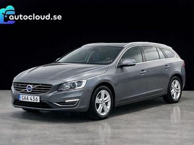 Grå Begagnad 2018 Volvo V60 Momentum Kombi | 179 800 kr (Marknadspris)