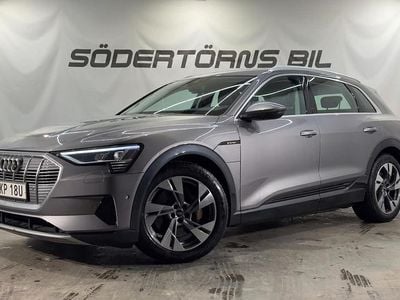 Grå Begagnad 2022 Audi e-tron Proline SUV | 329 900 kr (Superpris)
