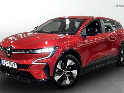 Begagnad 2022 Renault Megane E-Tech Equilibre Halvkombi | 239 900 kr