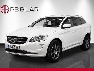Begagnad Volvo XC60 Ocean Race 220 HK (161 kW) 2015 Vit SUV