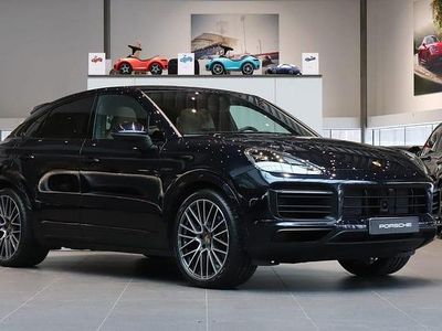 Begagnad Porsche Cayenne Platinum Edition 468 HK (344 kW) 2023 Blå SUV