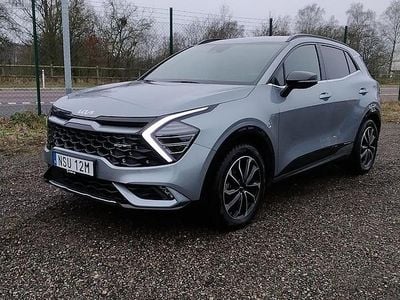 Grå Begagnad 2023 Kia Sportage GT-Line SUV | 419 900 kr (Lite dyr)