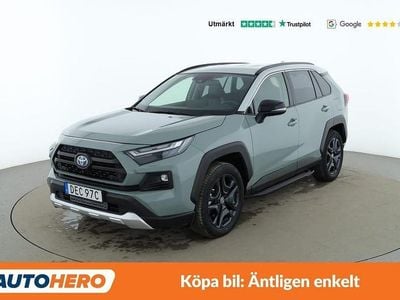 Grön Begagnad 2022 Toyota RAV4 Hybrid SUV | 414 000 kr (Lite dyr)