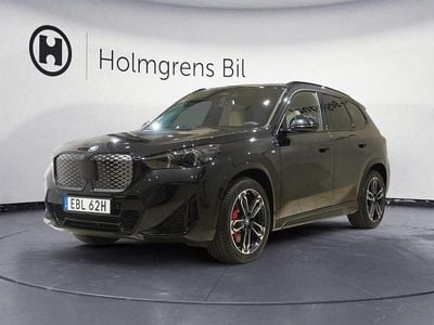 Svart Begagnad 2024 BMW iX1 M Sport SUV | 599 000 kr