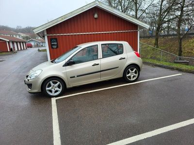 begagnad Renault Clio R.S. 5-dörra Halvkombi 1.2 TCe Euro 4