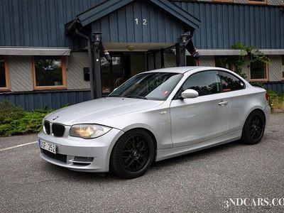Ljusgrå (grå) Begagnad 2008 BMW 120 Coupé Advantage Sportkupé | 89 900 kr