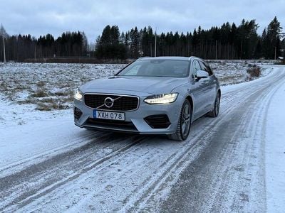 Begagnad Volvo V90 R-Design 392 HK (288 kW) 2019 Silver Kombi