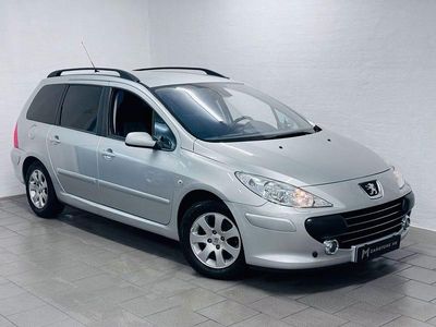 Ljusgrå (grå) Begagnad 2007 Peugeot 307 Kombi | 49 900 kr (Dyr)