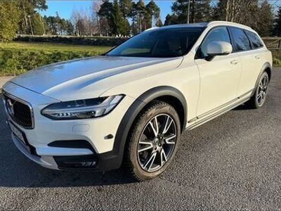 begagnad Volvo V90 CC D4 AWD Pro 190hk