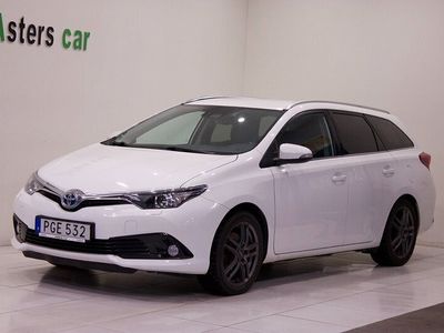 begagnad Toyota Auris Hybrid Auris