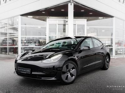 Begagnad Tesla Model 3 Standard Range 235 kW (320 HK) 2023 Svart Sedan