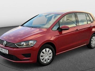 Röd Begagnad 2015 VW Golf VII Halvkombi | 129 900 kr (Marknadspris)