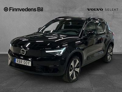Begagnad Volvo XC40 Core 172 kW (234 HK) 2022 Svart SUV