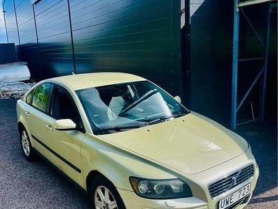 Volvo S40