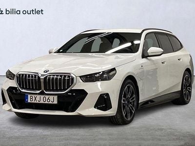 Begagnad BMW 530 M Sport 299 HK (219 kW) 2025 Vit Kombi