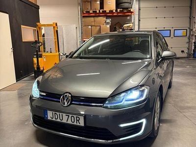 Begagnad 2020 VW e-Golf Halvkombi | 178 000 kr (Marknadspris)