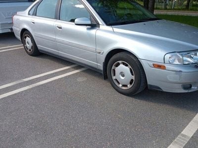 Volvo S80