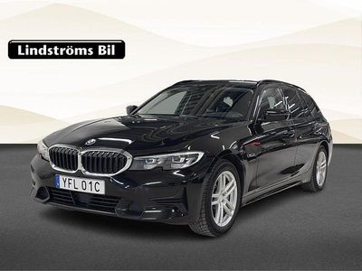 Svart Begagnad 2022 BMW 330 Kombi | 269 900 kr (Marknadspris)