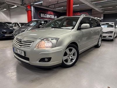 Silver Begagnad 2006 Toyota Avensis Kombi | 49 800 kr (Marknadspris)
