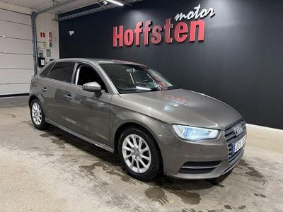 Begagnad Audi A3 Attraction 110 HK (80 kW) 2014 Grå Kombi