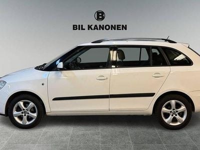 Begagnad Skoda Fabia 87 HK (63 kW) 2010 Vit Kombi