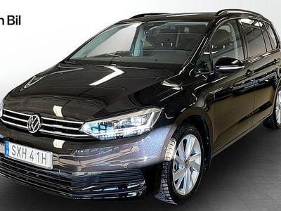 Begagnad VW Touran 150 HK (110 kW) 2024 Svart Minibuss
