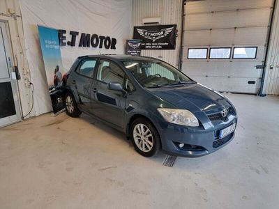 begagnad Toyota Auris 5-dörrar 1.6 Dual VVT-i Euro 4 toppskick