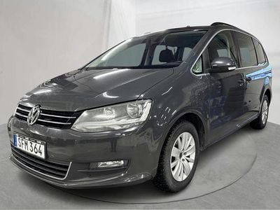 Grå Begagnad 2011 VW Sharan Minibuss | 98 000 kr (Marknadspris)