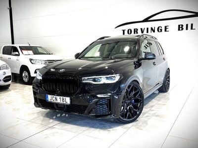 begagnad BMW X7 M50d / M Sport / Sky Lounge / 7-Sits / Drag / 24 Tum