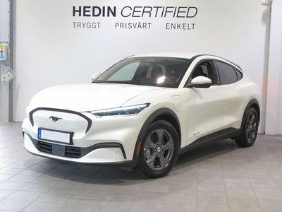 Begagnad Ford Mustang Mach-E Standard Range 2022 Vit SUV