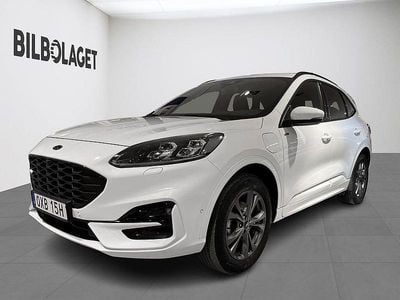 Vit Begagnad 2022 Ford Kuga ST-Line X SUV | 339 800 kr