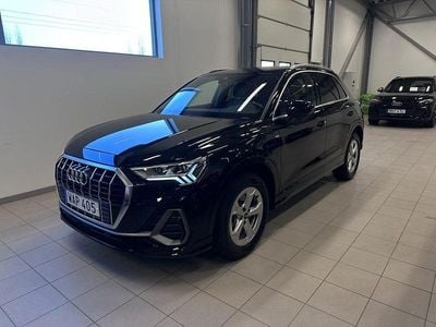 Svart Begagnad 2023 Audi Q3 Proline SUV | 439 000 kr