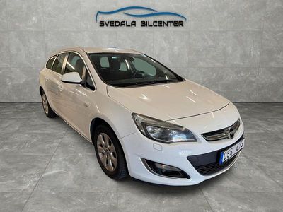 Begagnad Opel Astra Sport 131 HK (96 kW) 2012 Vit Kombi
