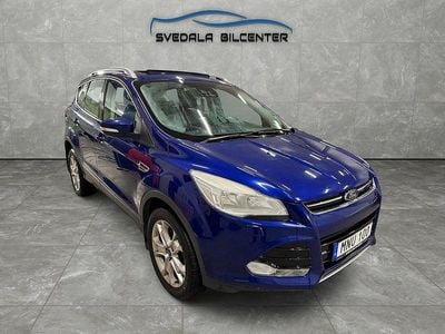 Begagnad Ford Kuga Titanium 140 HK (102 kW) 2014 Blå SUV