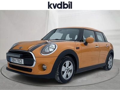 Orange Begagnad 2016 Mini ONE Hatch Halvkombi | 105 000 kr (Bra pris)