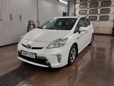 Begagnad 2013 Toyota Prius Plug-in Hybrid Halvkombi | 98 000 kr (Marknadspris)