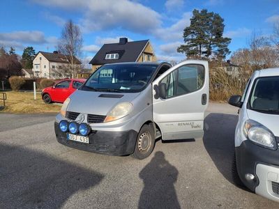 begagnad Renault Trafic Skåpbil 2.9t 2.0 dCi Euro 4