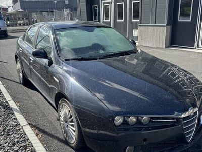 begagnad Alfa Romeo 159 2.4 JTDM 20V Q-Tronic Euro 4