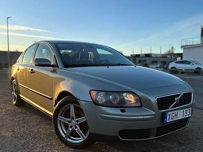 Moonlight green Begagnad 2006 Volvo S40 Sedan | 16 000 kr (Bra pris)