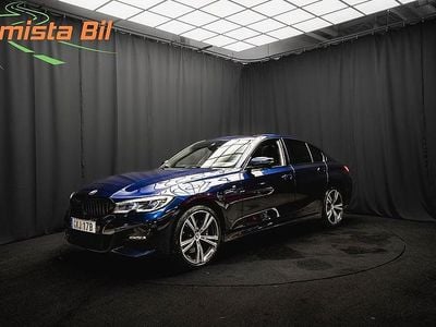 Blå Begagnad 2020 BMW 330e M Sport Sedan | 349 800 kr (Lite dyr)