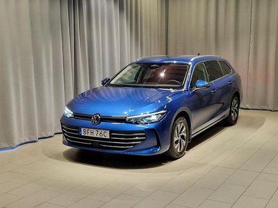 Begagnad VW Passat 151 HK (111 kW) 2024 Blå Kombi