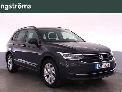 Grå Begagnad 2022 VW Tiguan SUV | 309 000 kr (Marknadspris)