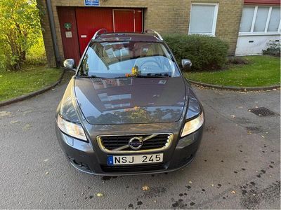 Volvo V50