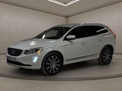 Begagnad Volvo XC60 Summum 181 HK (133 kW) 2014 Vit SUV