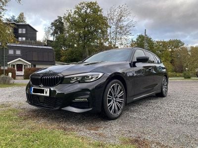 BMW 330e