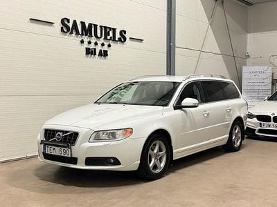 Begagnad Volvo V70 Summum 175 HK (128 kW) 2010 Vit Kombi