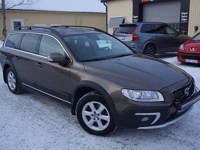 Begagnad Volvo XC70 Standard 181 HK (133 kW) 2015 Brun Kombi