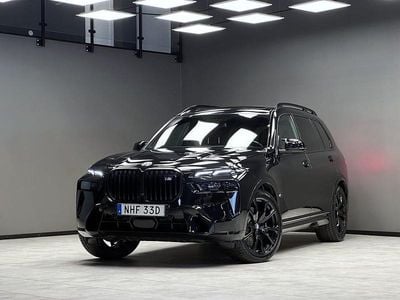 Begagnad BMW X7 M Sport 530 HK (389 kW) 2024 Svart SUV