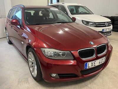 Röd Begagnad 2011 BMW 320 Kombi | 79 900 kr (Bra pris)