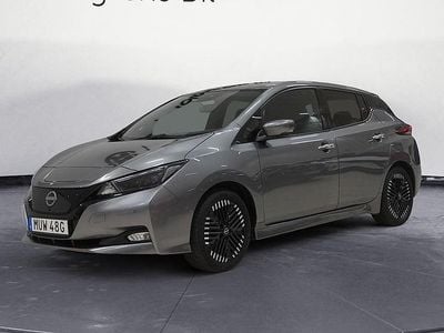 Grå Begagnad 2022 Nissan Leaf N-Connecta Halvkombi | 174 900 kr (Marknadspris)